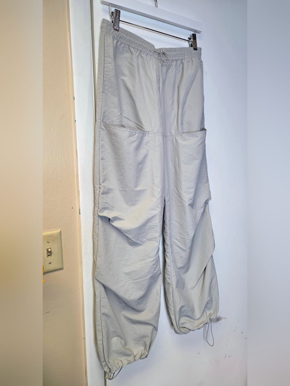 Zara Light Gray Parachute Cargo Pants Size S - Picture 5 of 13
